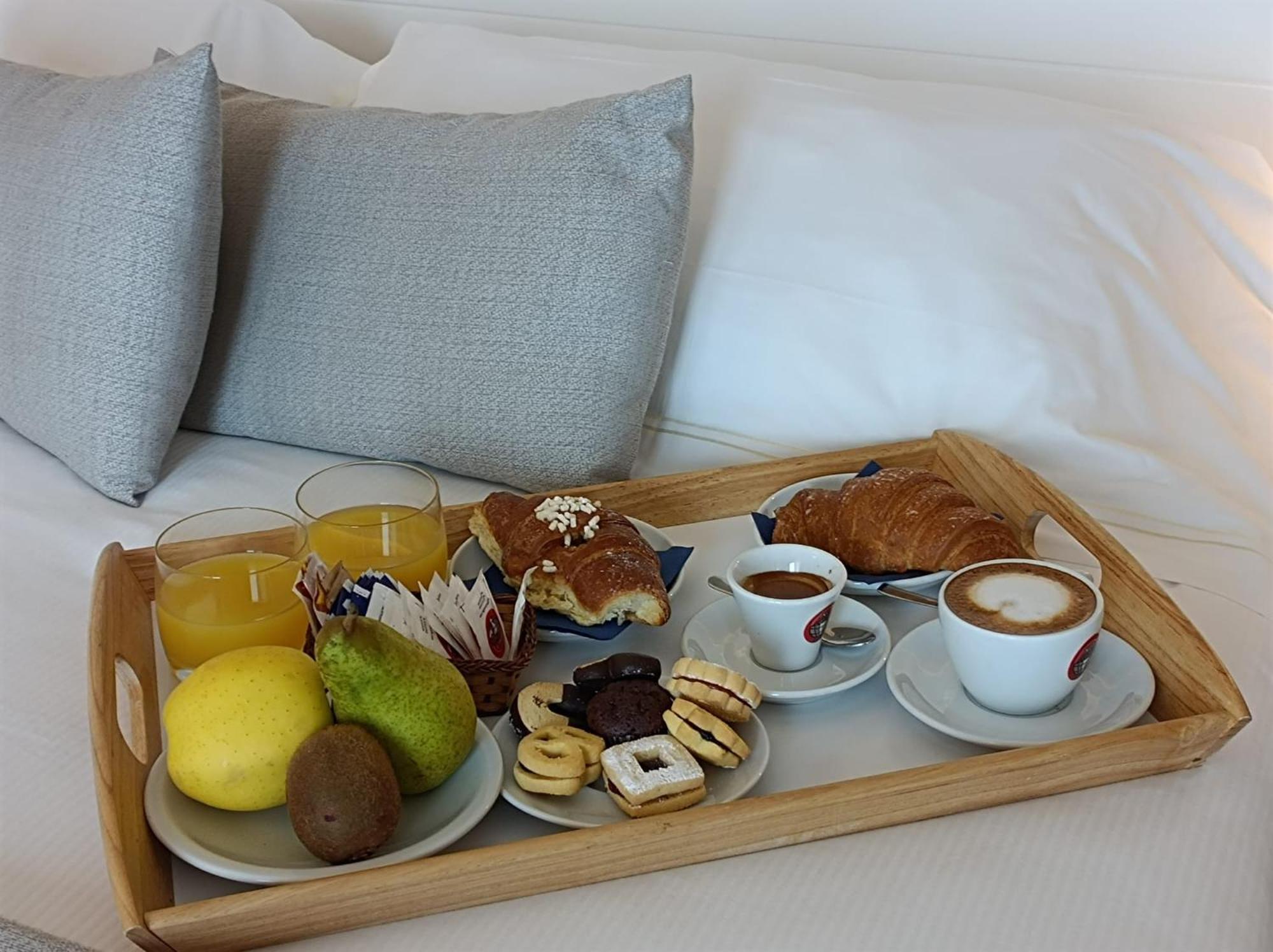 Ambra Hotel 3*